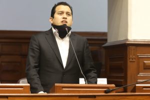 Congresista Luna