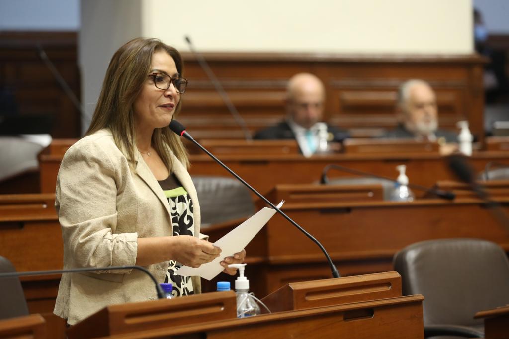 Congresista Magaly Ruíz es investigada por presuntamente mochar sueldo a sus colaboradores. Foto Congreso 