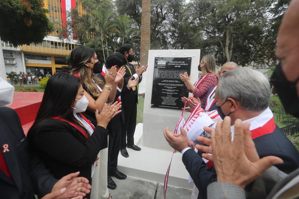 En Piura Develan Placa Conmemorativa Por Bicentenario Del Congreso De En Piura Develan Placa Conmemorativa Por Bicentenario Del Congreso De