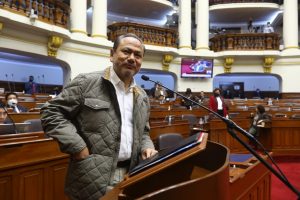 Ministro del Interior se presenta ante el Pleno del Congreso