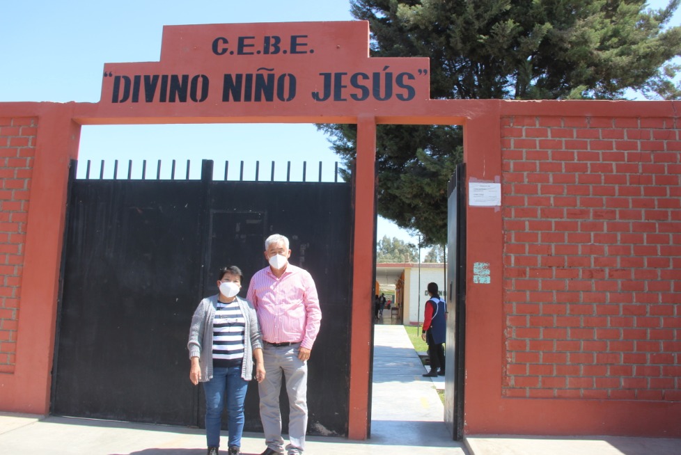 Congresista José Luis Elías inspeccionó CEBE Divino Niño Jesús de Ica ...