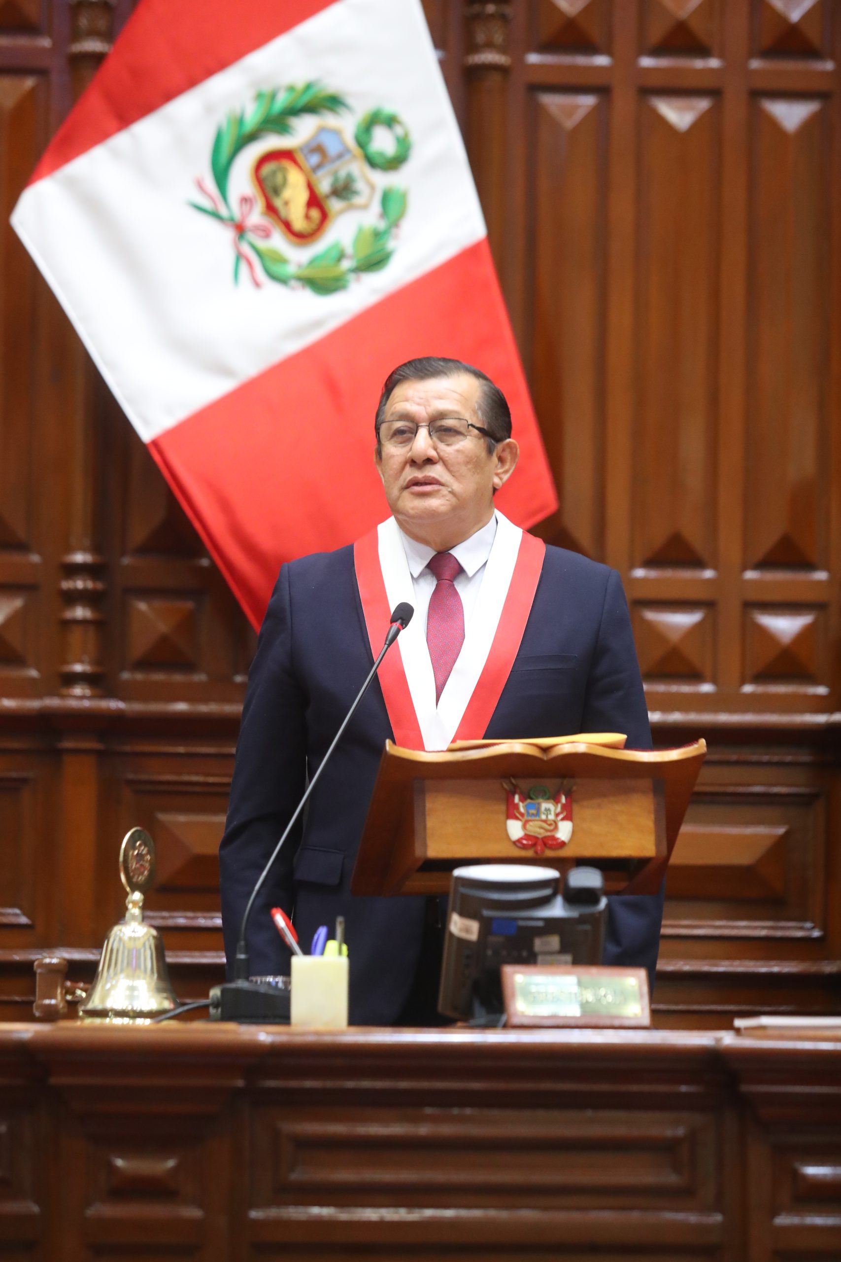 Discurso Del Congresista Eduardo Salhuana Cavides Al Asumir La ...